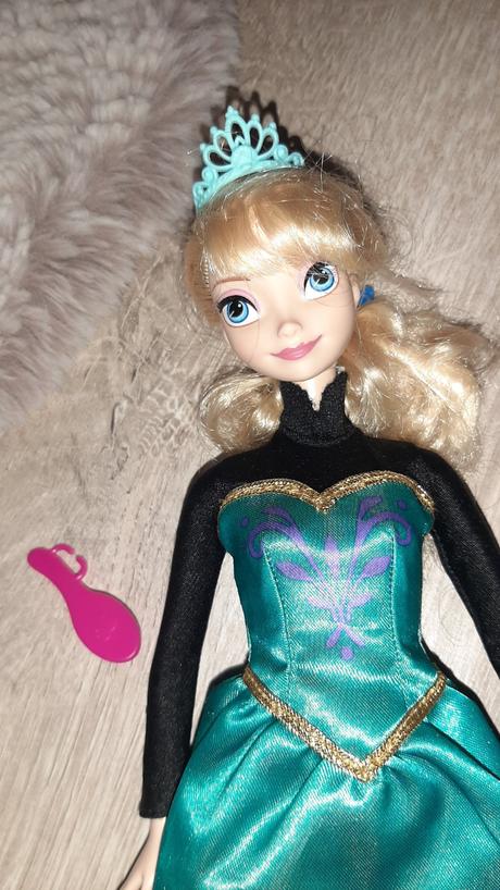 Mattel 2014 disney frozen ice skating elsa articul,