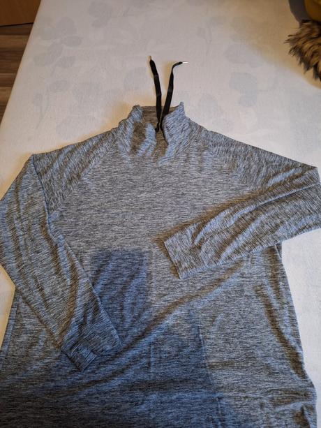 Tricko so stojacikom., f&f,44