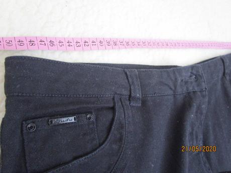 2837. džínsy znač., xl