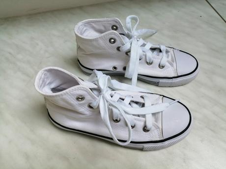 Platenky biele vel. 31, /vd- 19cm/, 31