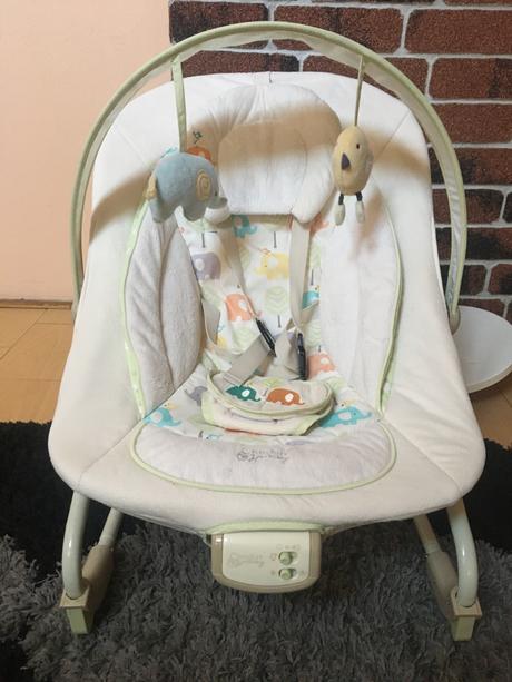 Vibračné ležadlo,