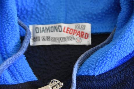 Hrubšia mikina, 122