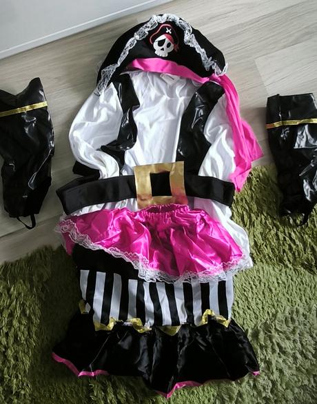 Kostým na karneval pirátka, 