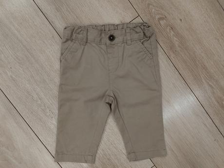 Nádherné nohavice, c&a,68