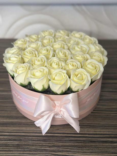 Box mydlových ruží,