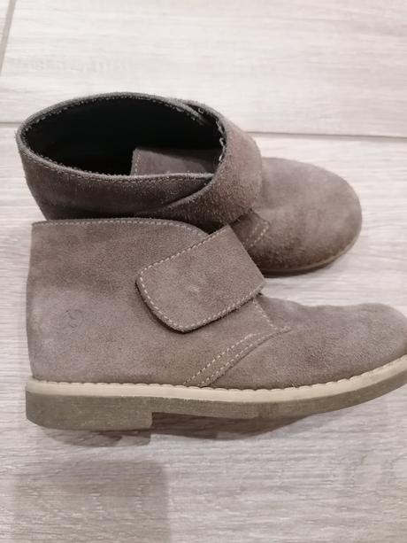 Kotníkove čižmičky, 30