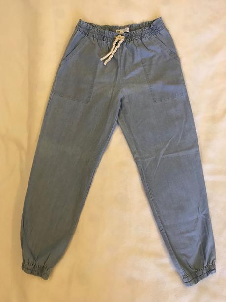 Tenké nohavice, zara,152