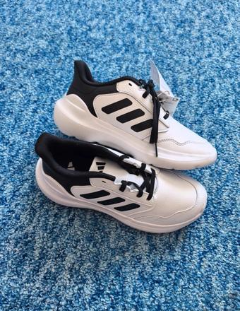 Tenisky adidas, adidas,37