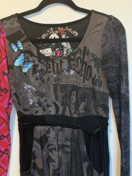 Desigual čierne šaty s aplikáciou, desigual,l