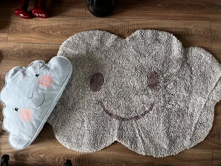 Koberček a vankúšik obláčik,