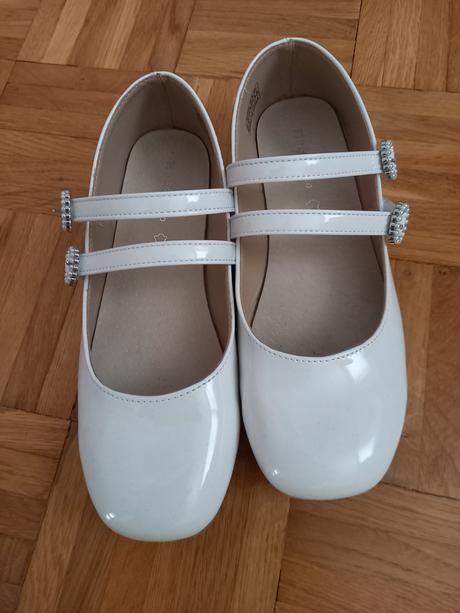 Balerínky, reserved,35