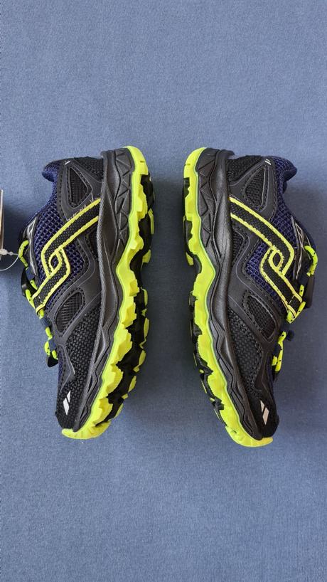 Tenisky v. 29 pro touch, 29