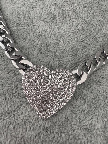 Náhrdelník so srdiečkom,