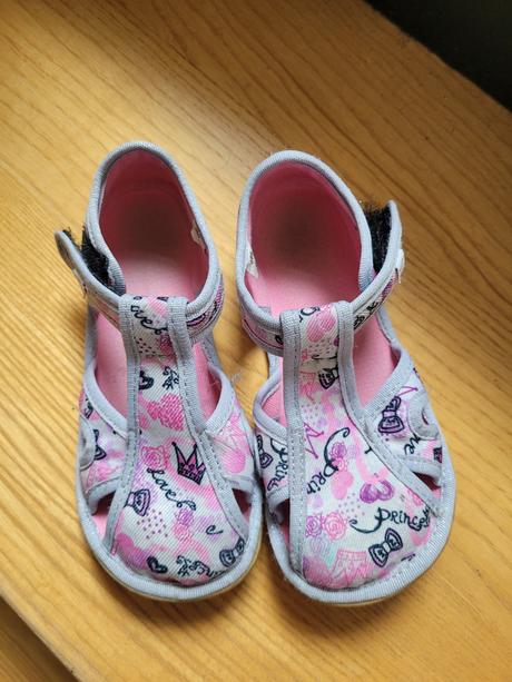 Papučky ef 386 v.29, 29