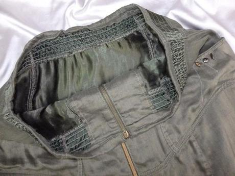 Kvalitný letný khaki komplet, 42