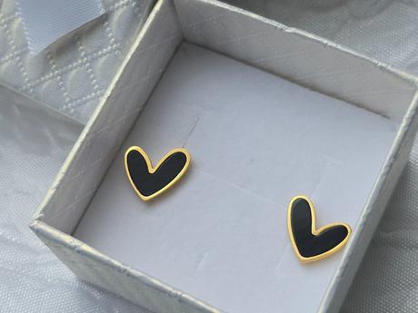 Náušnice z chirurgickej ocele, 