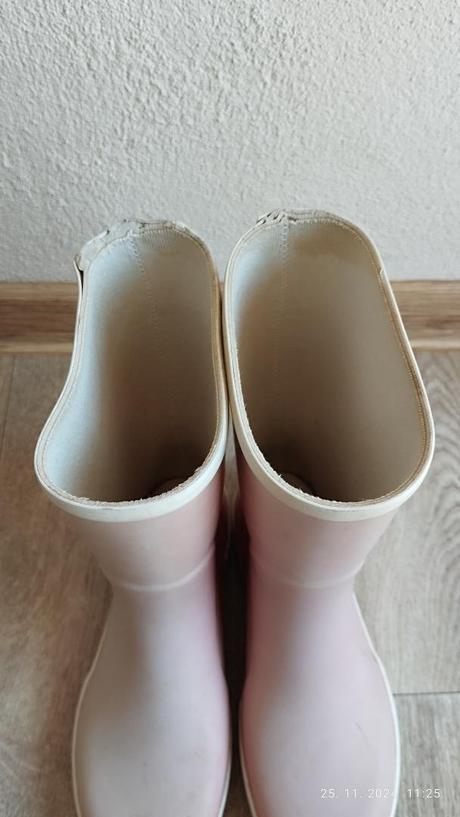 Gumáky bergstein, bergstein,32