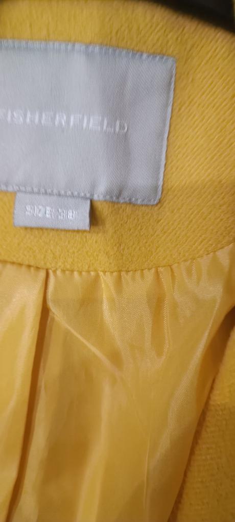 Žltý kabat, gate,38