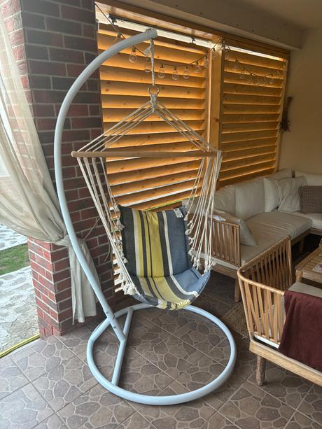 Hojdačka so stojanom, 