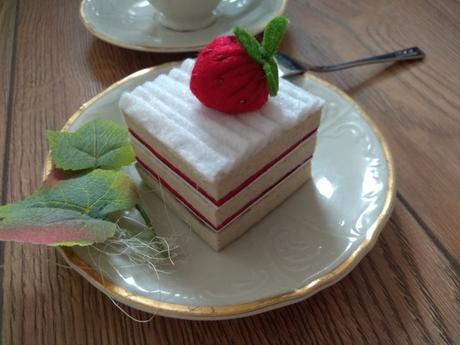 Šité snehovojahodové rezy, 