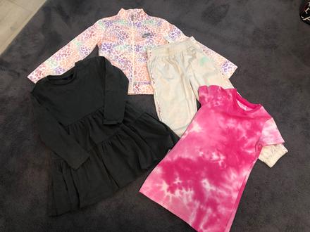 Balik oblečenia velkost 116/122/128, 122–134