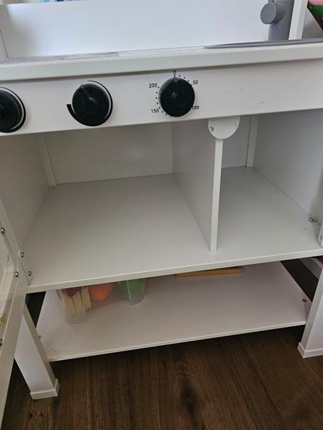 Kuchynka ikea spisig,