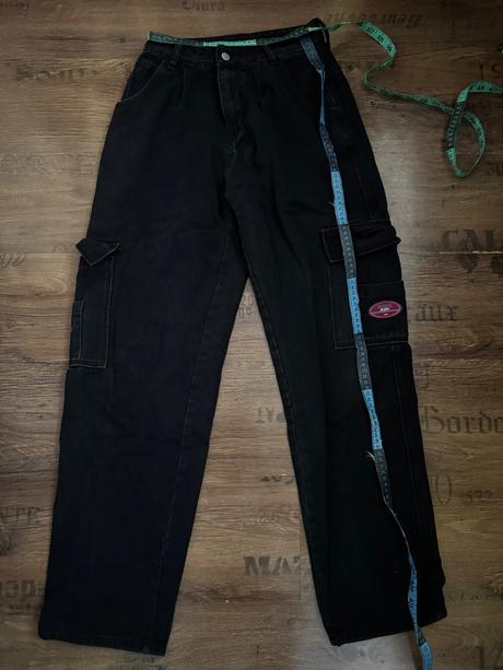 Čierne kapsáčke s aplikáciami, xs