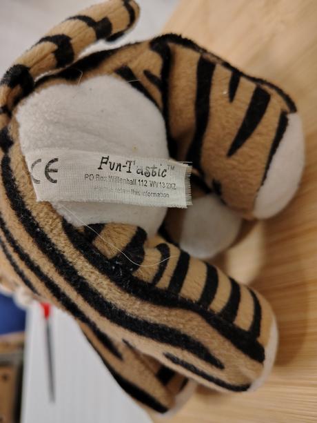 Plyšový hnedo čierny tiger, fun-tastic, 21 cm, 
