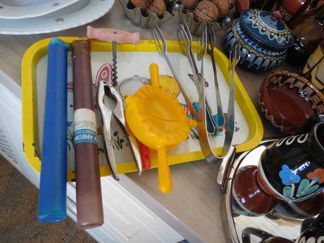 Smalt, keramika, prútené,mlynčeky,,