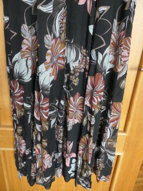 Zara damske koselove maxisaty vel. l, zara,l