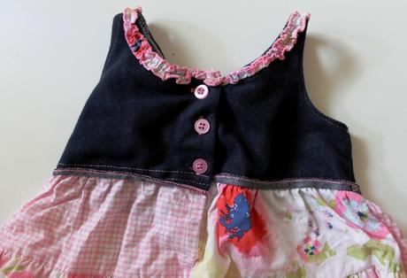 Kvetinkové šaty, 92