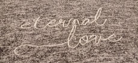 Svetrík mäkkučký, 134