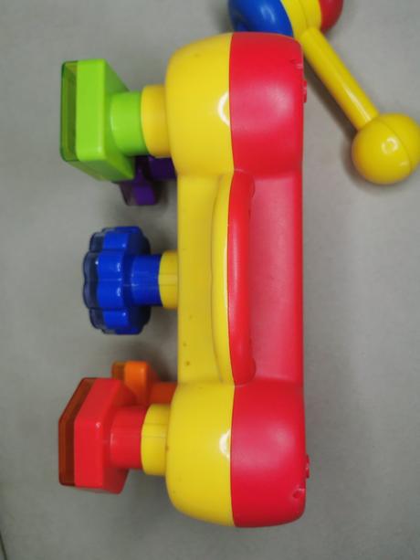 Zvuková kostička s kladivom, 