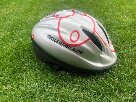 Prilba na bicykel rolerblade, s