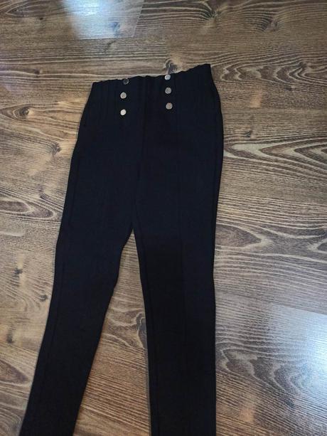 Čierne nenosené nohavice, zara,24