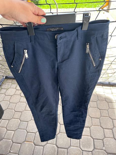 Mix damskych nohavíc, 38