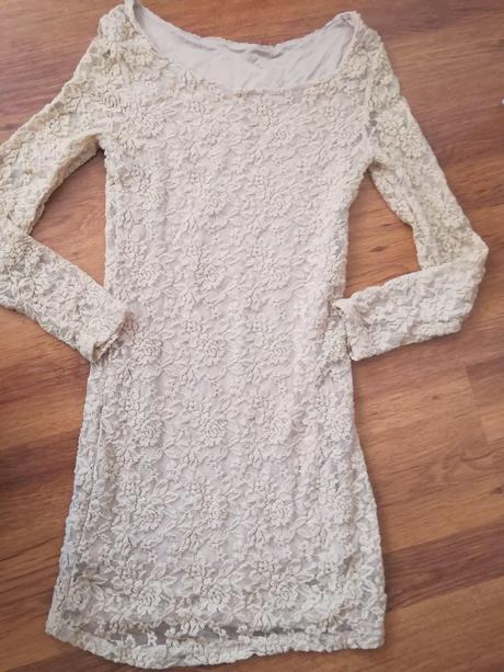 Čipkované romantické saty, atmosphere,s