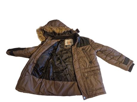 Tepla chlapcenska bundicka (134), c&a,134