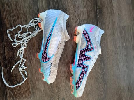 Nike mercurial kopačky 26,5cm cena s poštou, nike,42