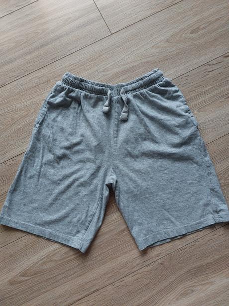 Tenké teplakové kraťasy veľ. 146-152, pepperts,146