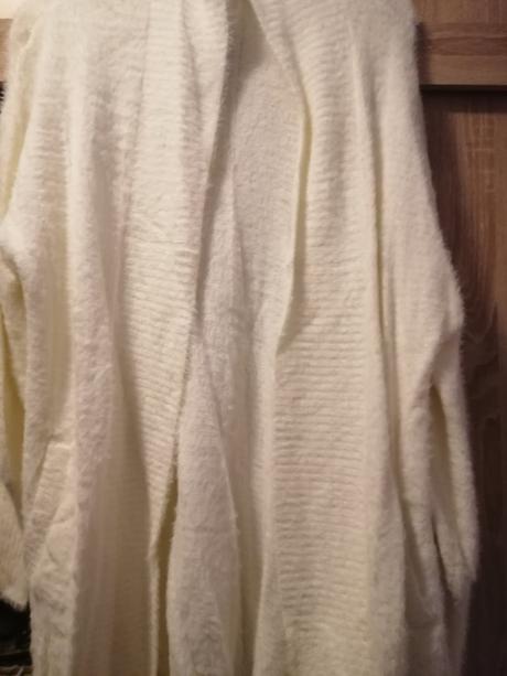 Krasny huňaty kardigan, reserved,m