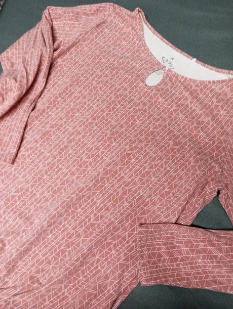 Tričko do gumivky, 44