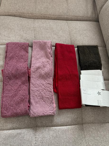 Vianocne trblietave silonky, 122