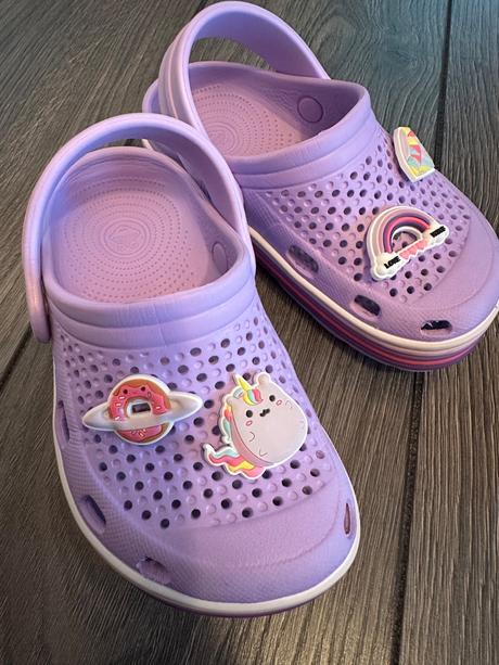 Vemi pekne crocsy, coqui,26