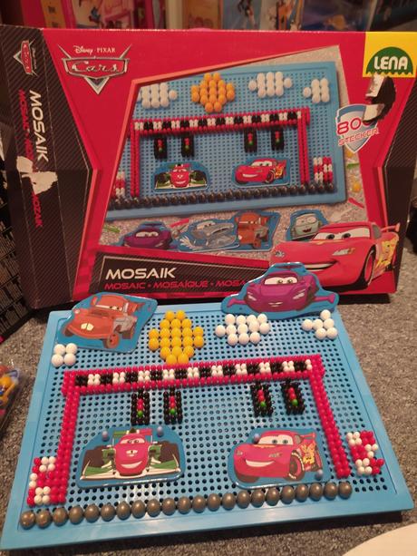 Kreativna zánovná hra disney mc queen zakúpená v r,