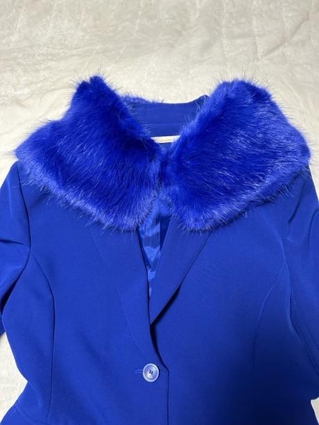 Kráľovský modrý nohavicový kostým zn. gaudi it 44, l / m