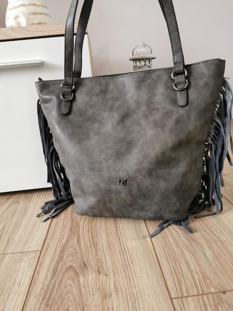 Kabelka zo strapcami, david jones