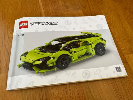 Lego technic 42161 lamborghini huracan, 