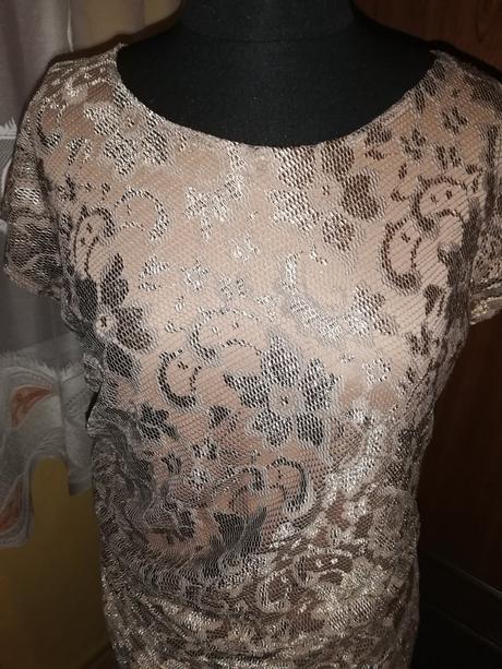 Elegantne damske saty, 42