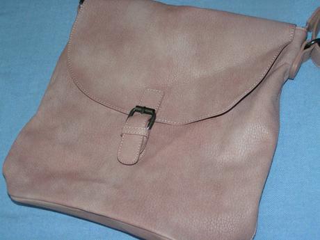 Staroružová kabelka, 